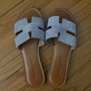 Lightly worn women’s jeweled sandals. Size 7